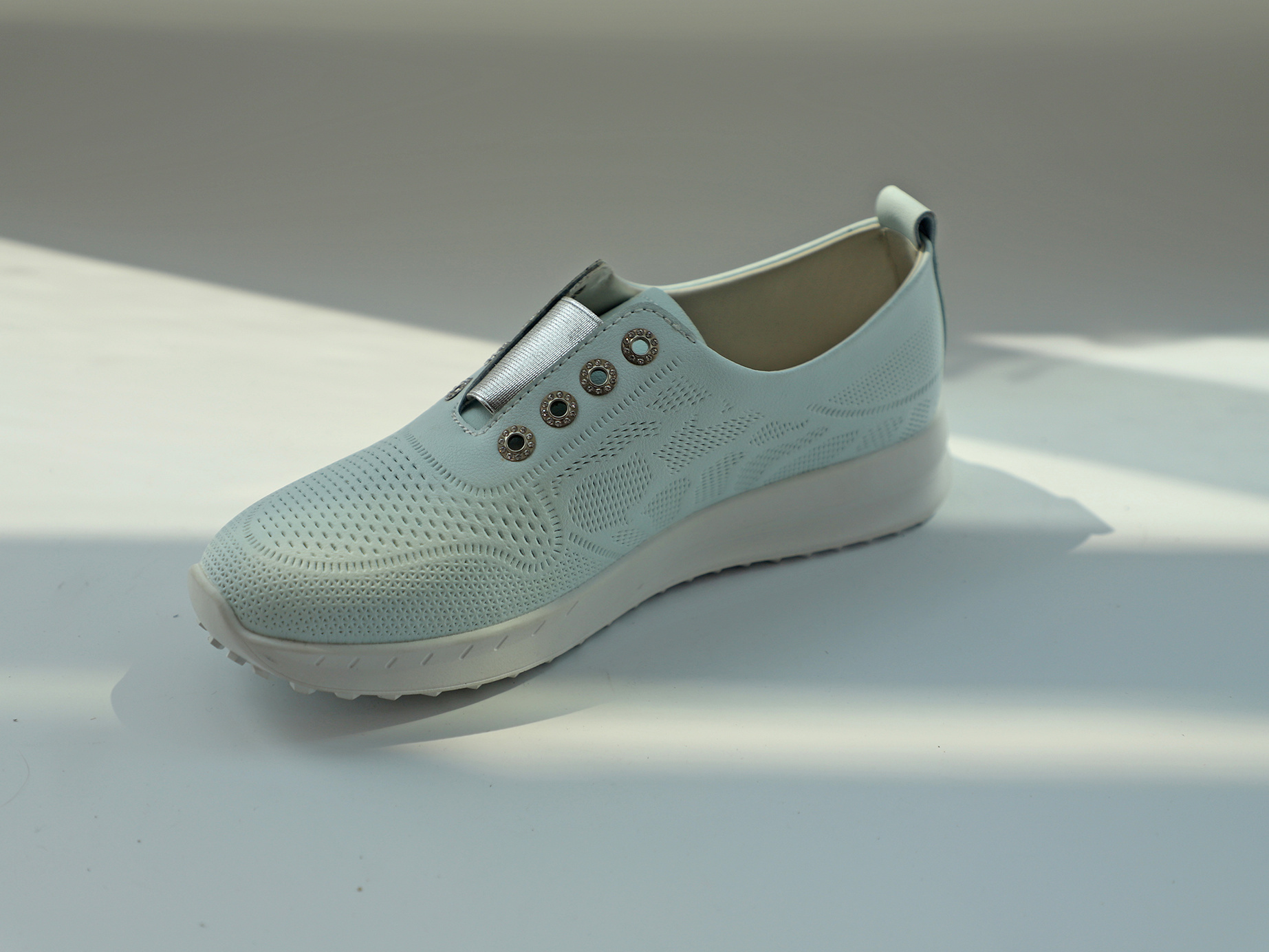 EA0924 - Image 5
