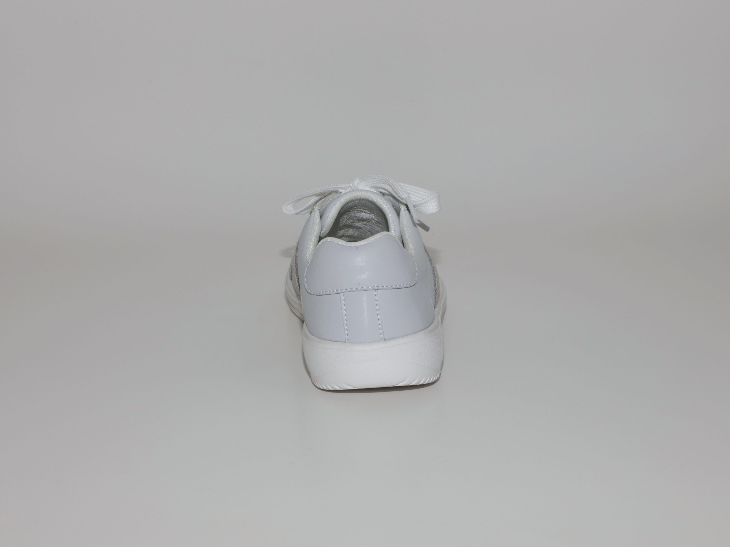 EA250510-01 - Image 3