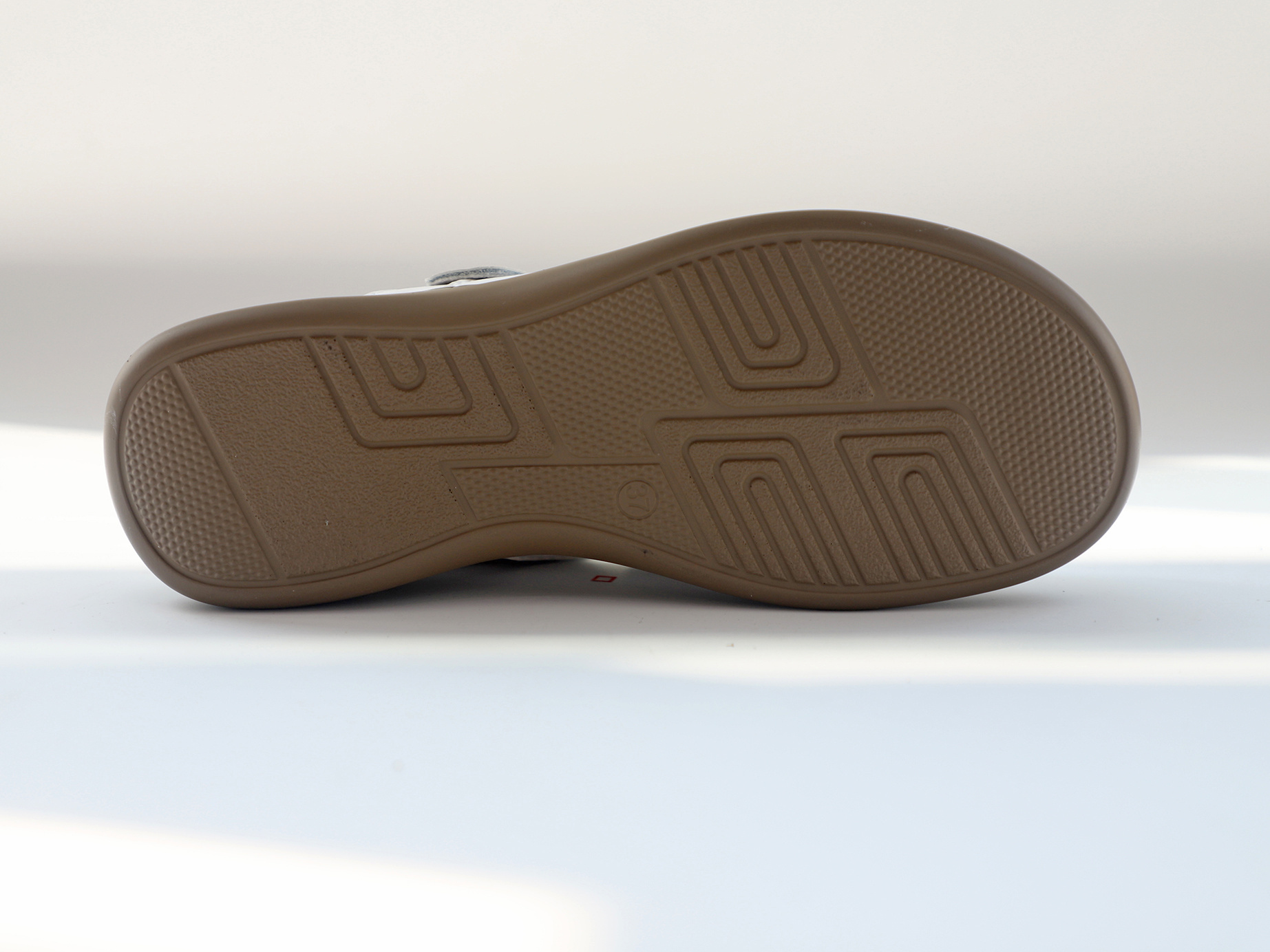 EA0919 - Image 7