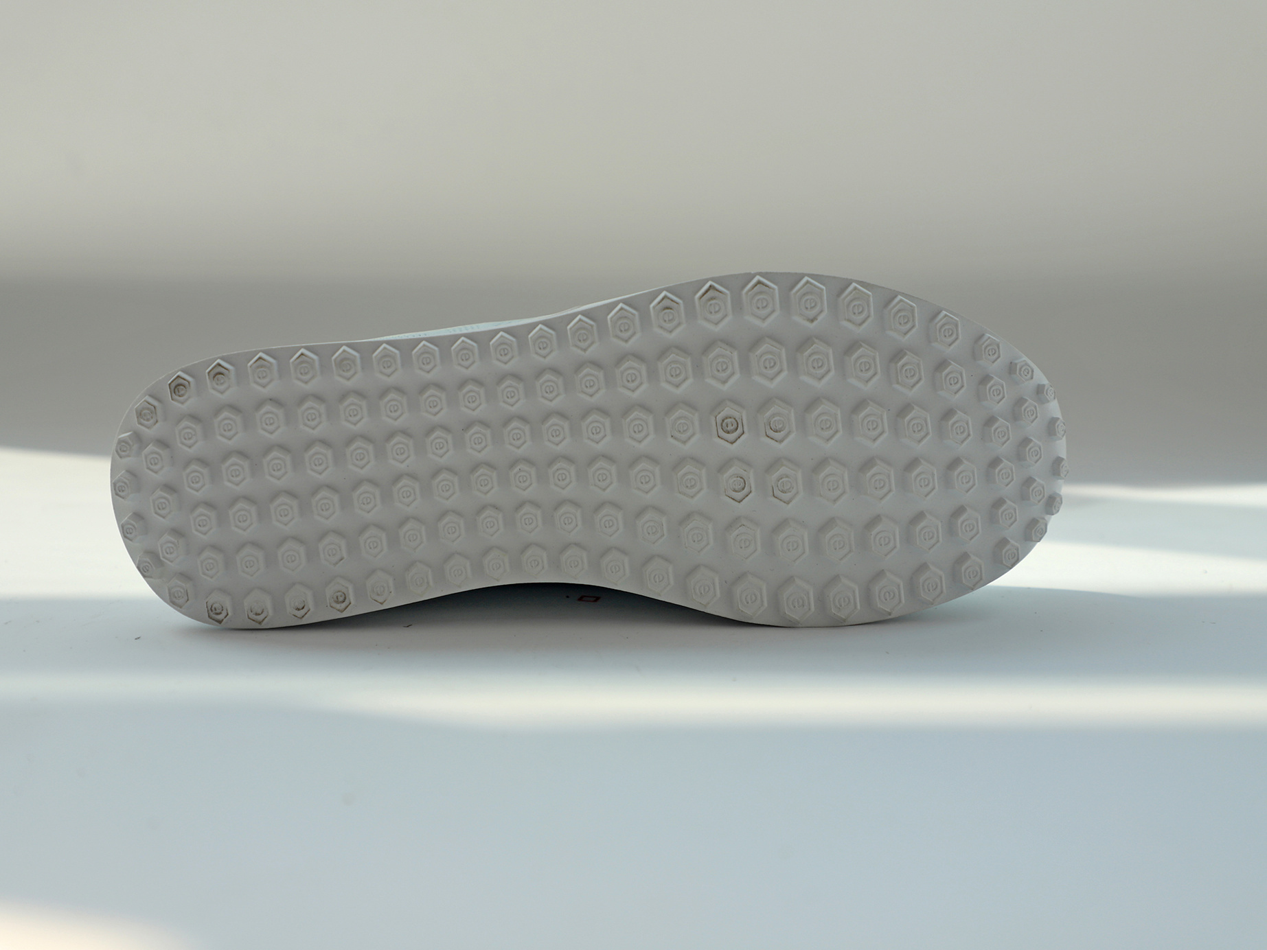 EA0924 - Image 7